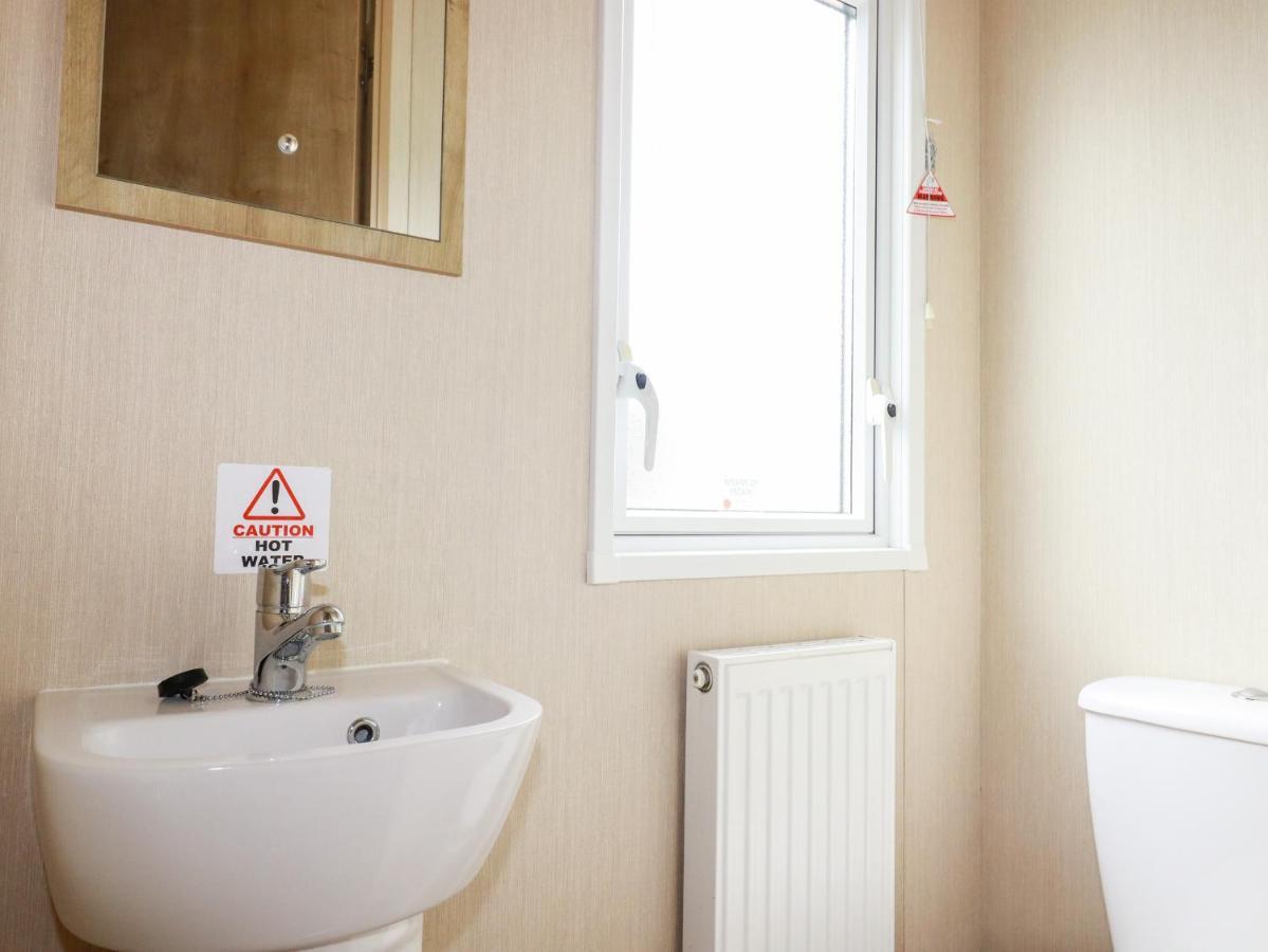Eden Way 45 Villa Пар Екстериор снимка