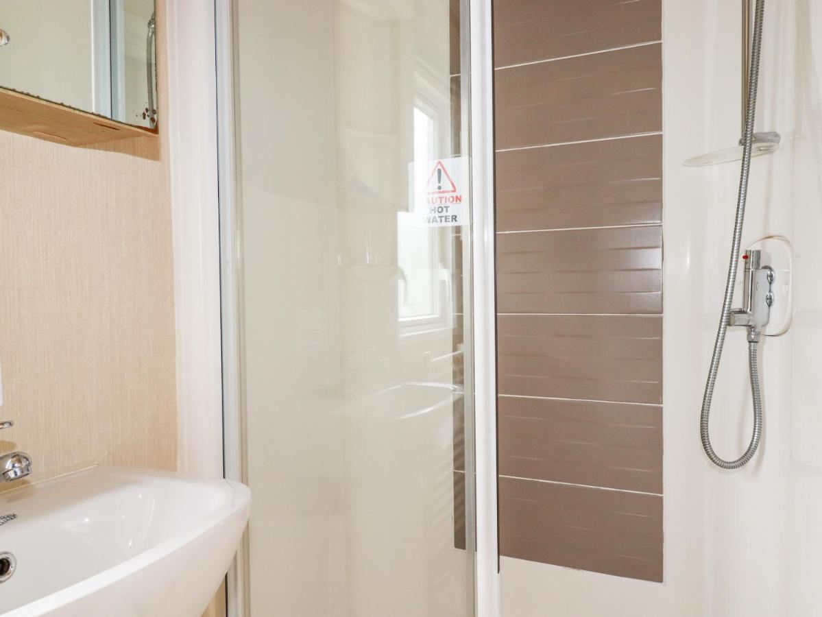 Eden Way 45 Villa Пар Екстериор снимка